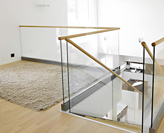 Стеклянные ограждения